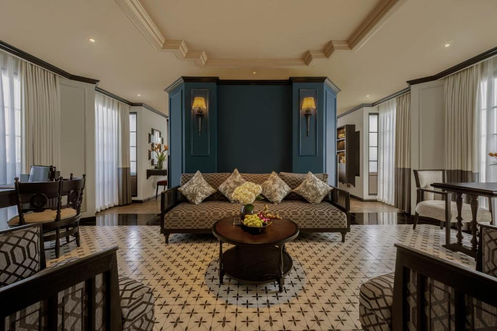 Χώρος καθιστικού στο Champton Hanoi Hotel