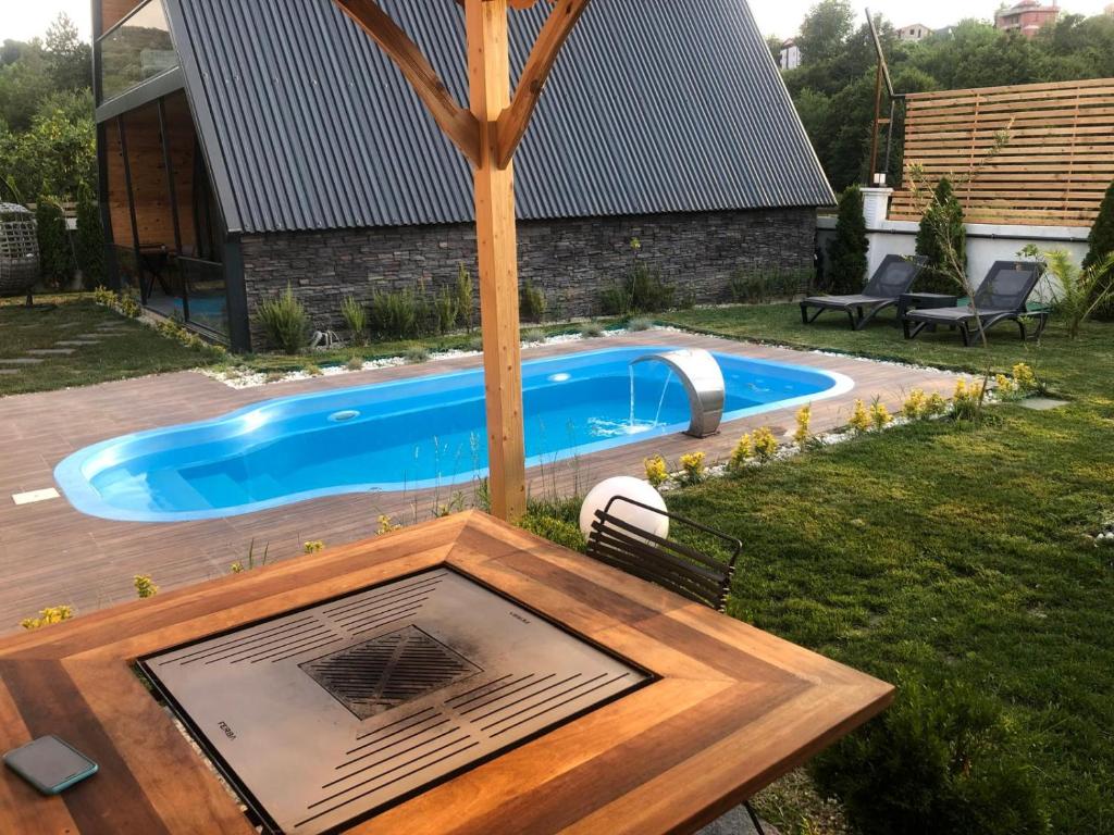 Bazén v ubytování 7Sense Nature Resort nebo v jeho okolí