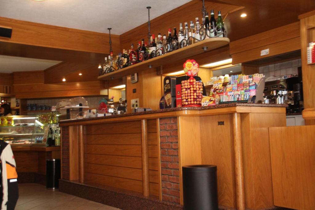 Lounge nebo bar v ubytování Albergo Caravasc