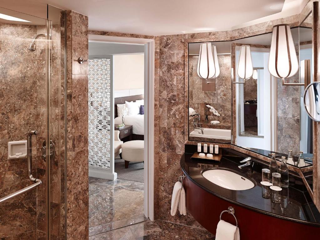 Phòng Deluxe Giường Đôi