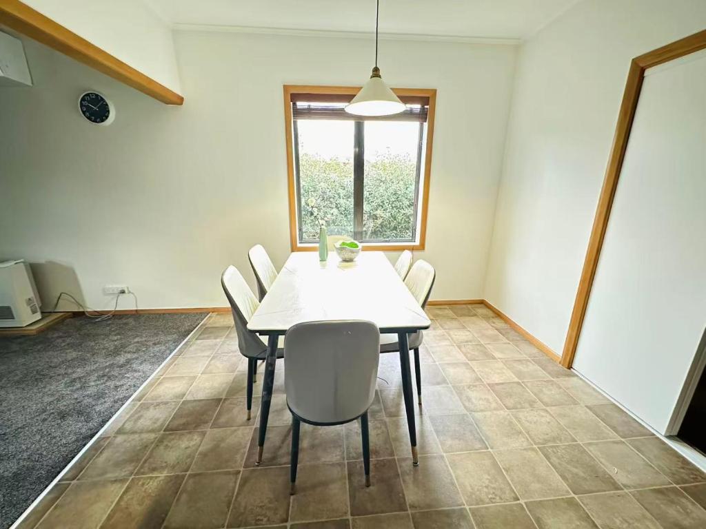 Cosy 3 Bedrooms House Beside City Centre - Resim 11