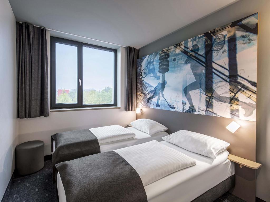 B&B Hotel München-Olympiapark - Resim 11