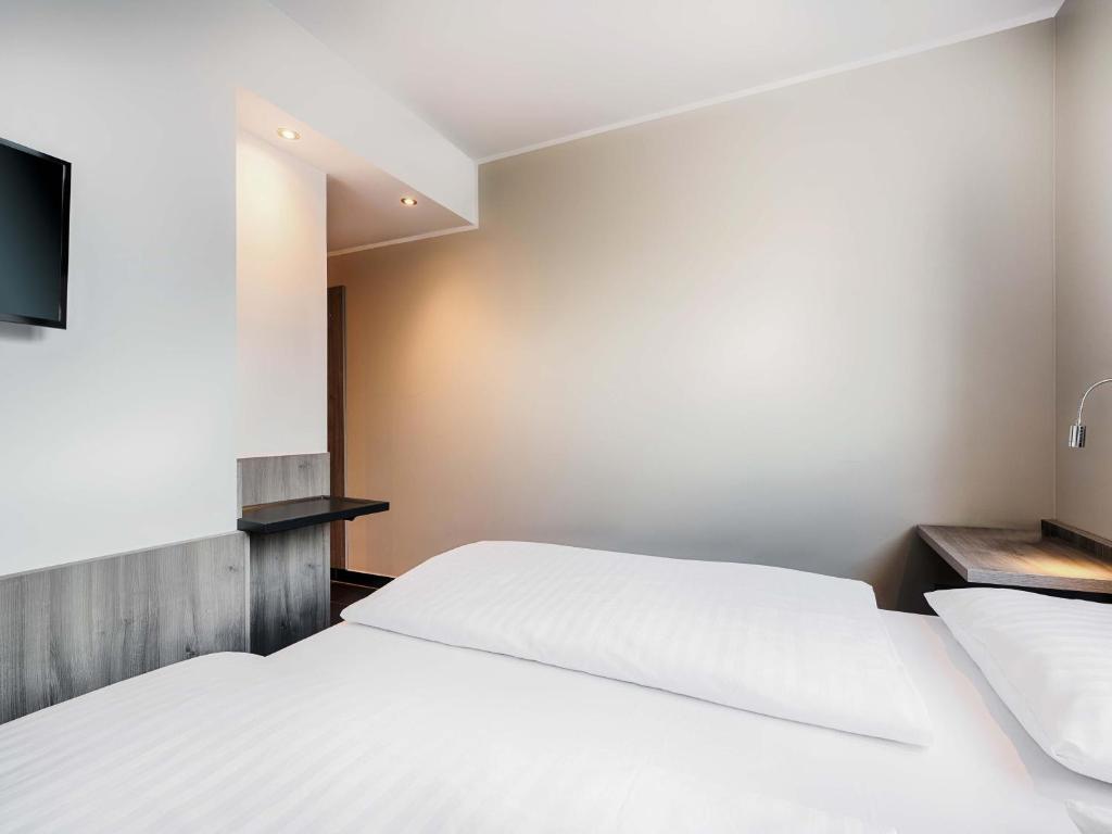 B&B Hotel Nürnberg-Plärrer - Resim 2