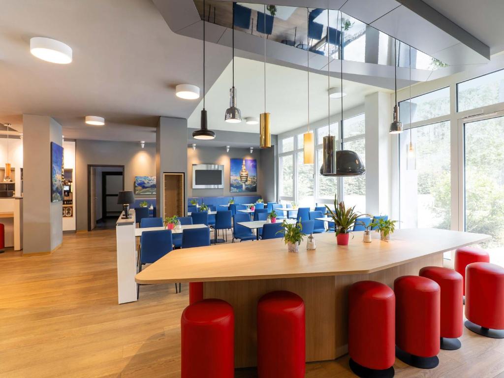 B&B Hotel Stuttgart-Airport/Messe - Resim 4