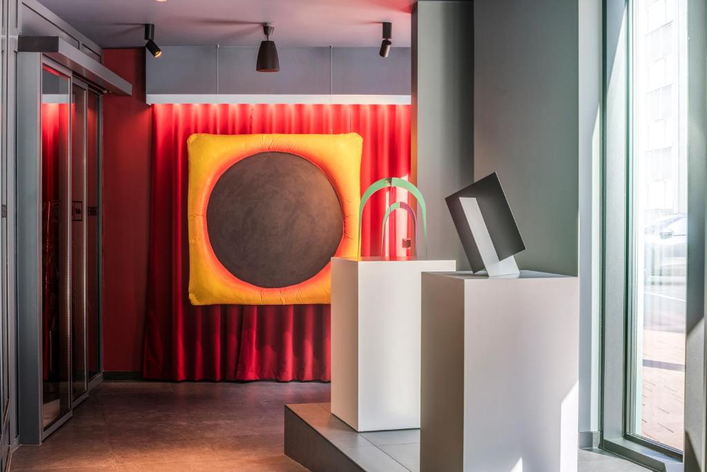 TRIBE Krakow Old Town - Resim 7