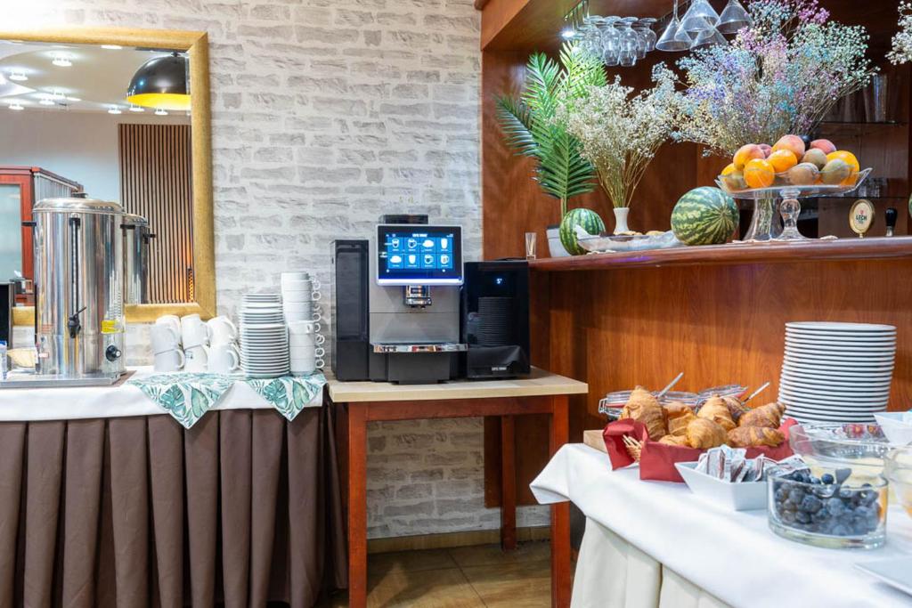 Hotel Topaz Poznan Centrum - Resim 23