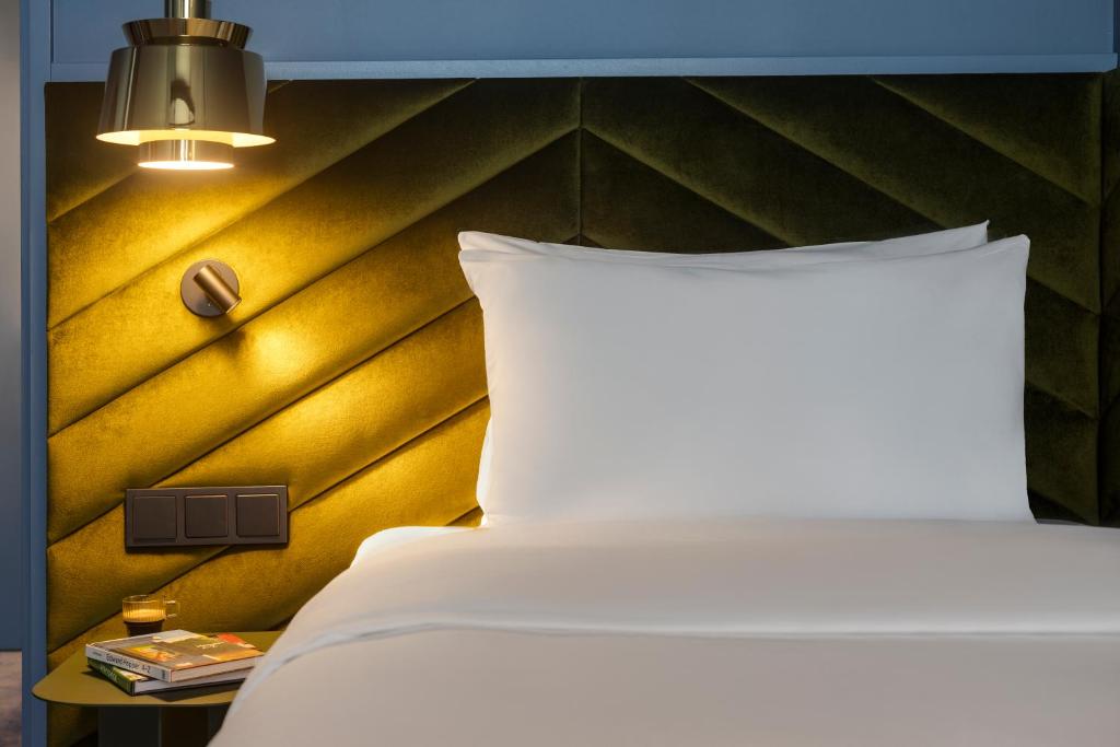 TRIBE Krakow Old Town - Resim 9