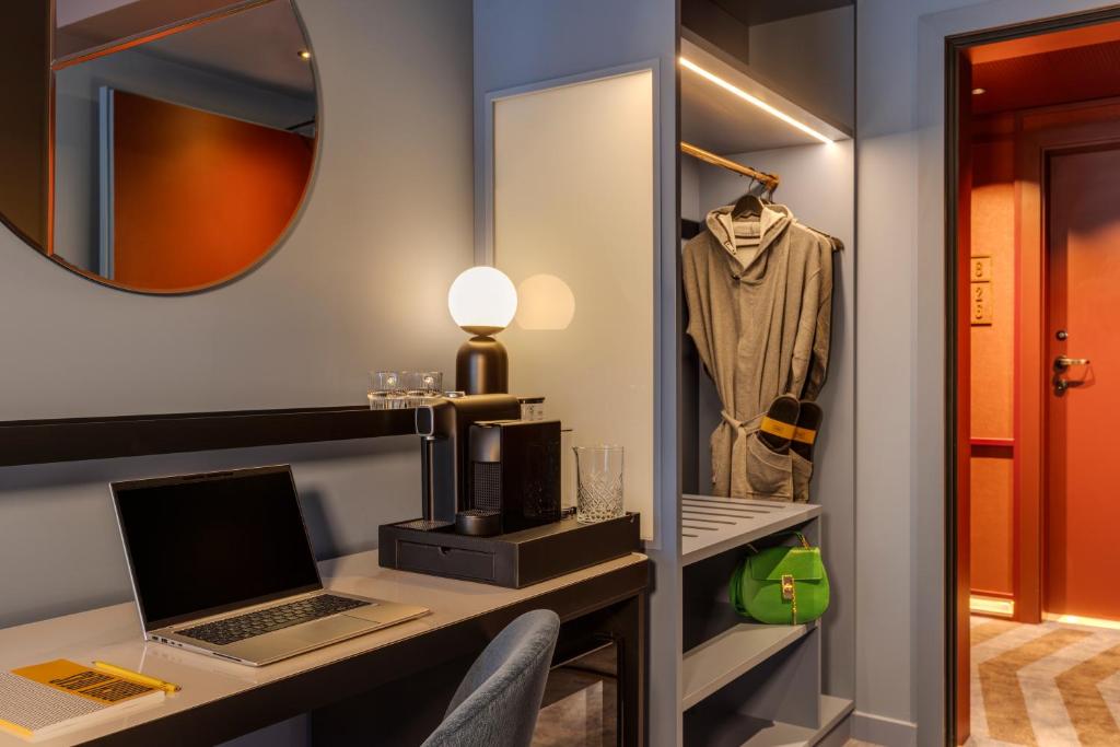 TRIBE Krakow Old Town - 7