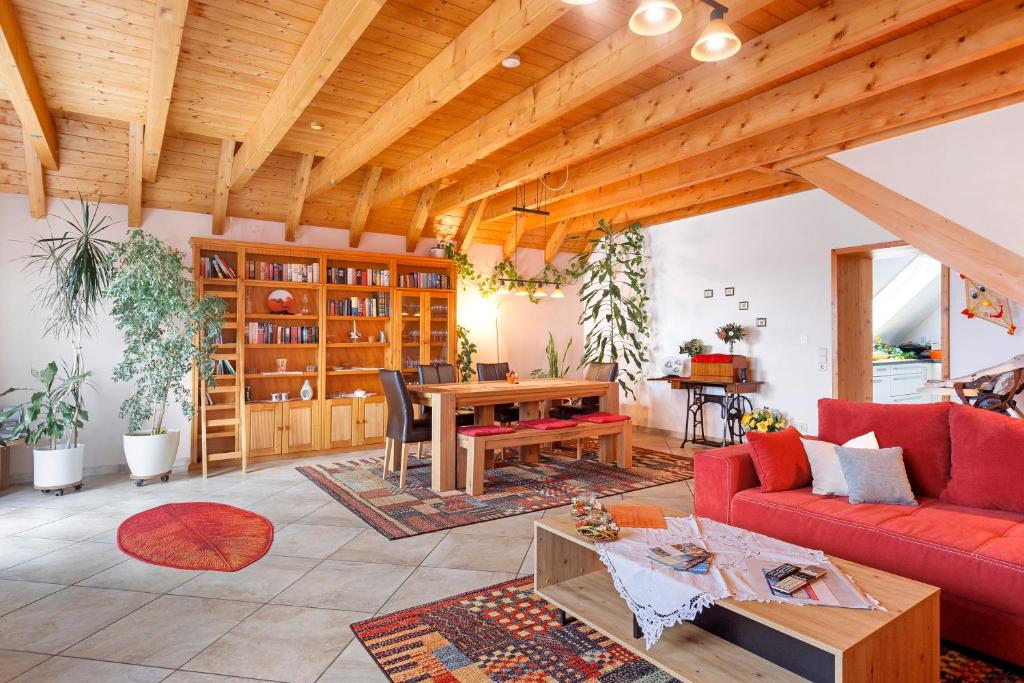 Posezení v ubytování Ferienwohnung am Rosenberg