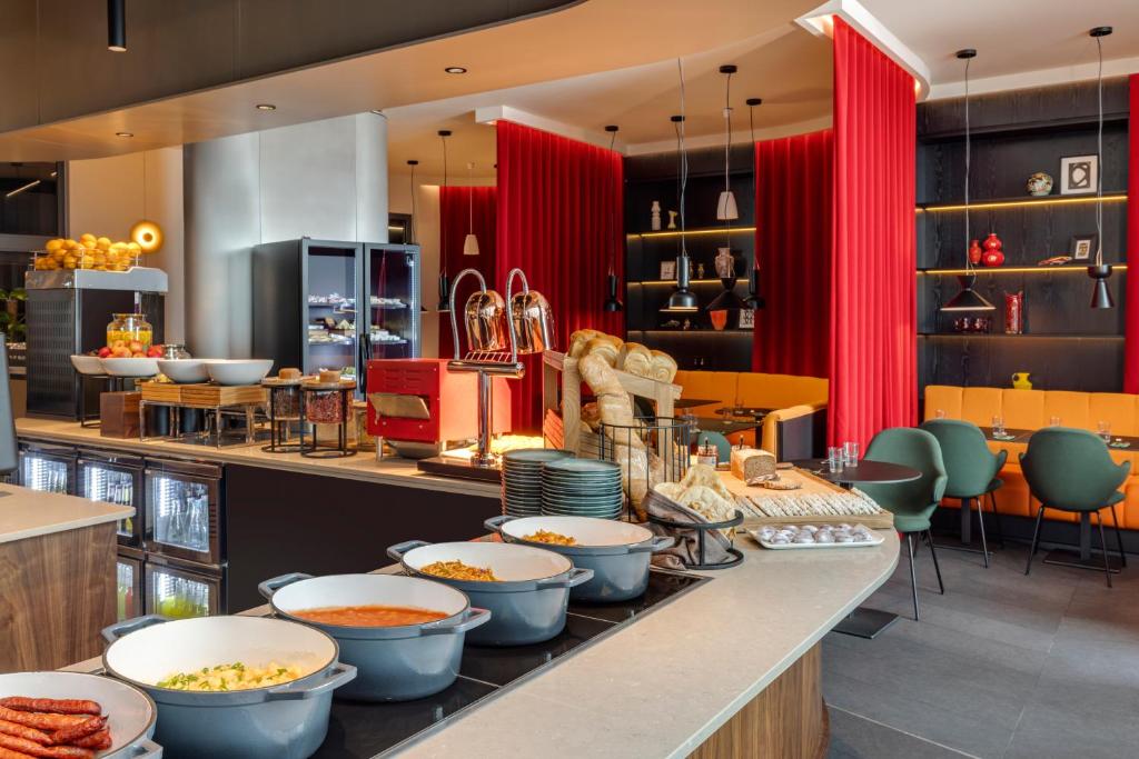 TRIBE Krakow Old Town - Resim 29