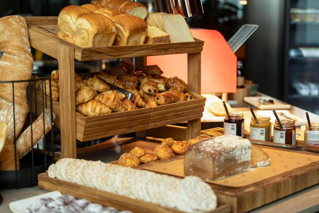 TRIBE Krakow Old Town - Resim 31