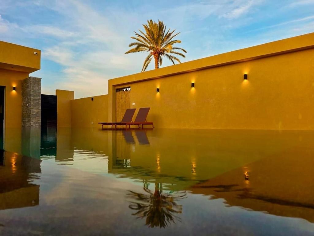 Bazén v ubytování Villa djerba laguna nebo v jeho okolí