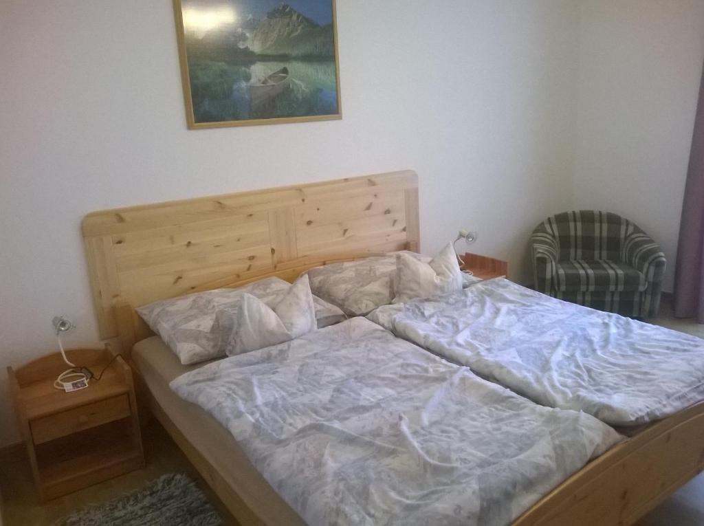 Posteľ alebo postele v izbe v ubytovaní Apartman Németh