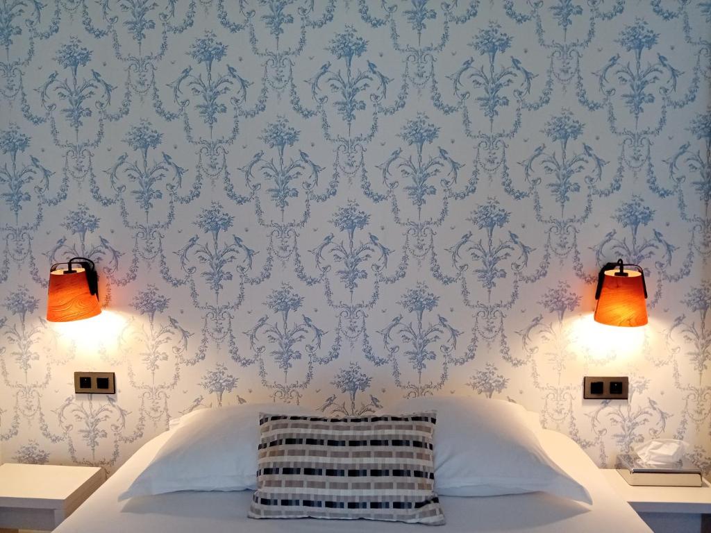 Grand Hôtel de l'Europe - Morlaix Centre - Familiensuite Mit Zwei Zimmern