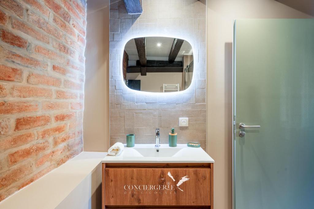 Pistachio Duplex Apartment - Hypercentre Colmar – photo 10
