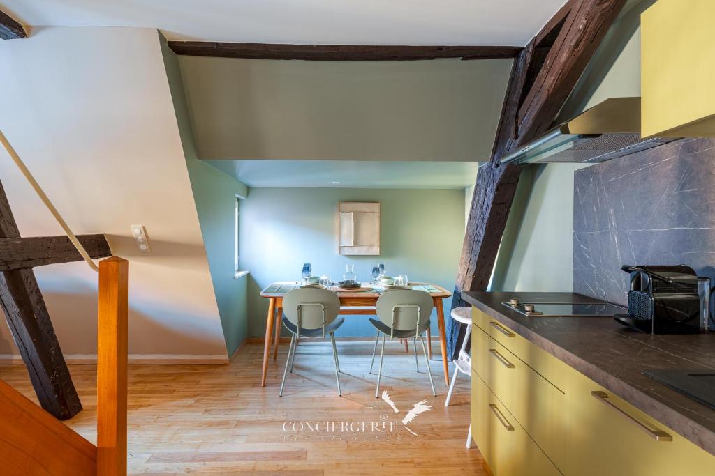 Pistachio Duplex Apartment - Hypercentre Colmar – photo 13