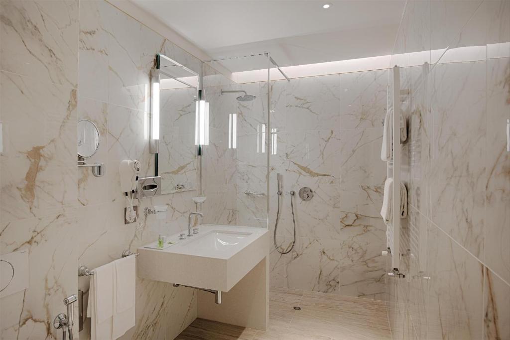 NH Venezia Santa Lucia - Resim 33