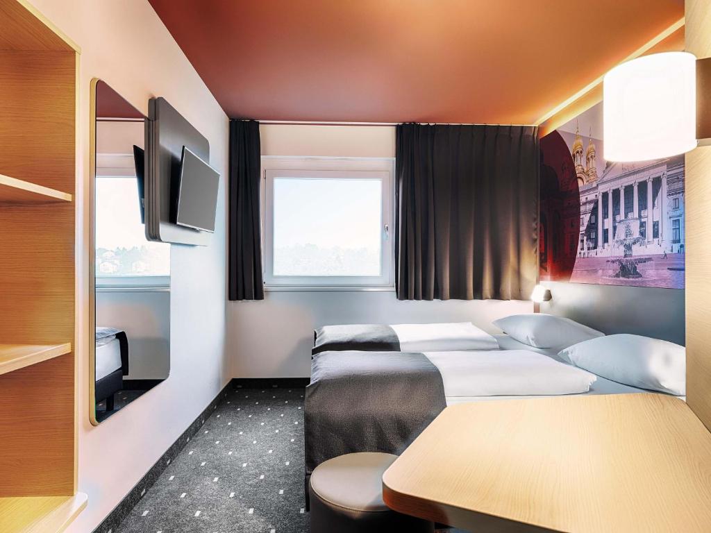 B&B HOTEL Wiesbaden-Hbf - 