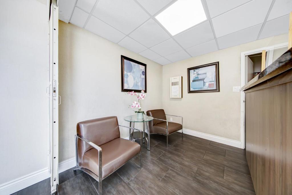 Deluxe Inn - Resim 11