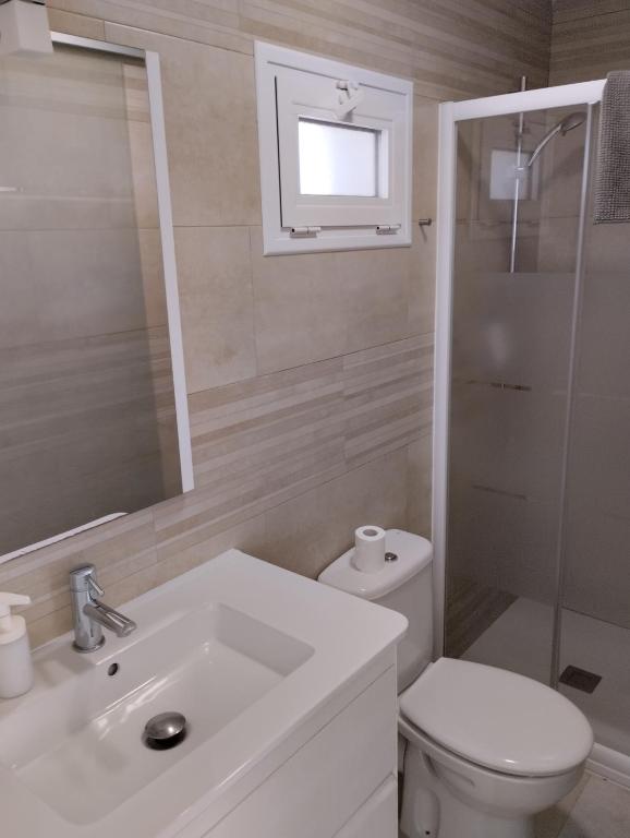 Apartamentos y Habitaciones KAI MARBELLA - Bungalov - Bahçe Manzaralı