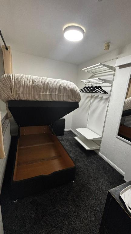 St Michaels House - Resim 21