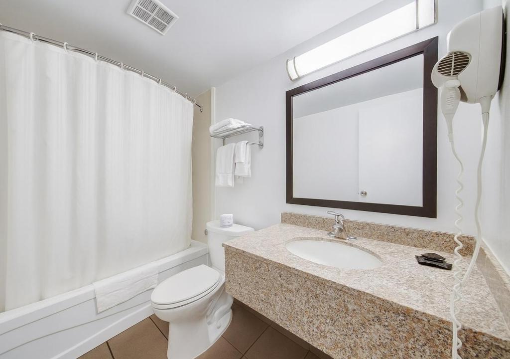 Deluxe Inn - Resim 30