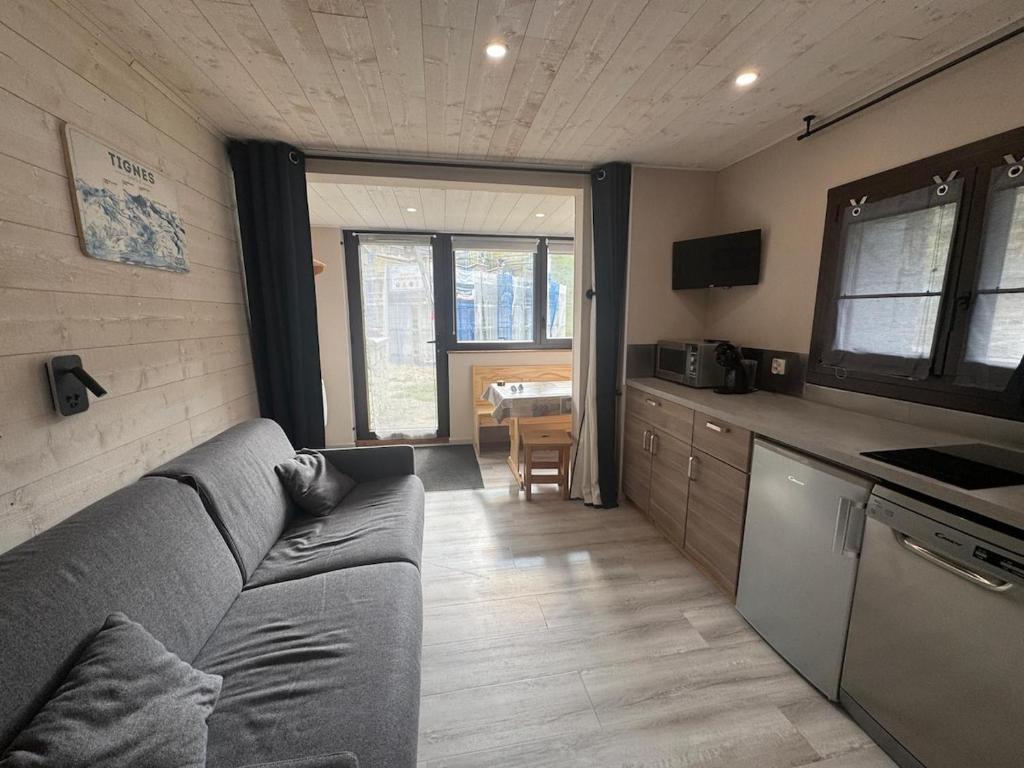 Studio 25m2 - 4p - Tignes Val Claret - au pied des pistes avec vue montagne