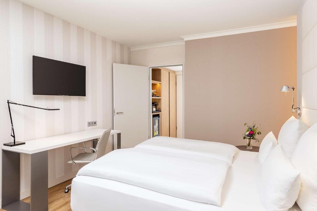 NH Berlin Alexanderplatz - Resim 38