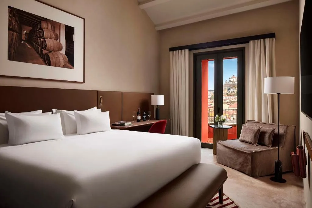Premium Room with Balcony and River View