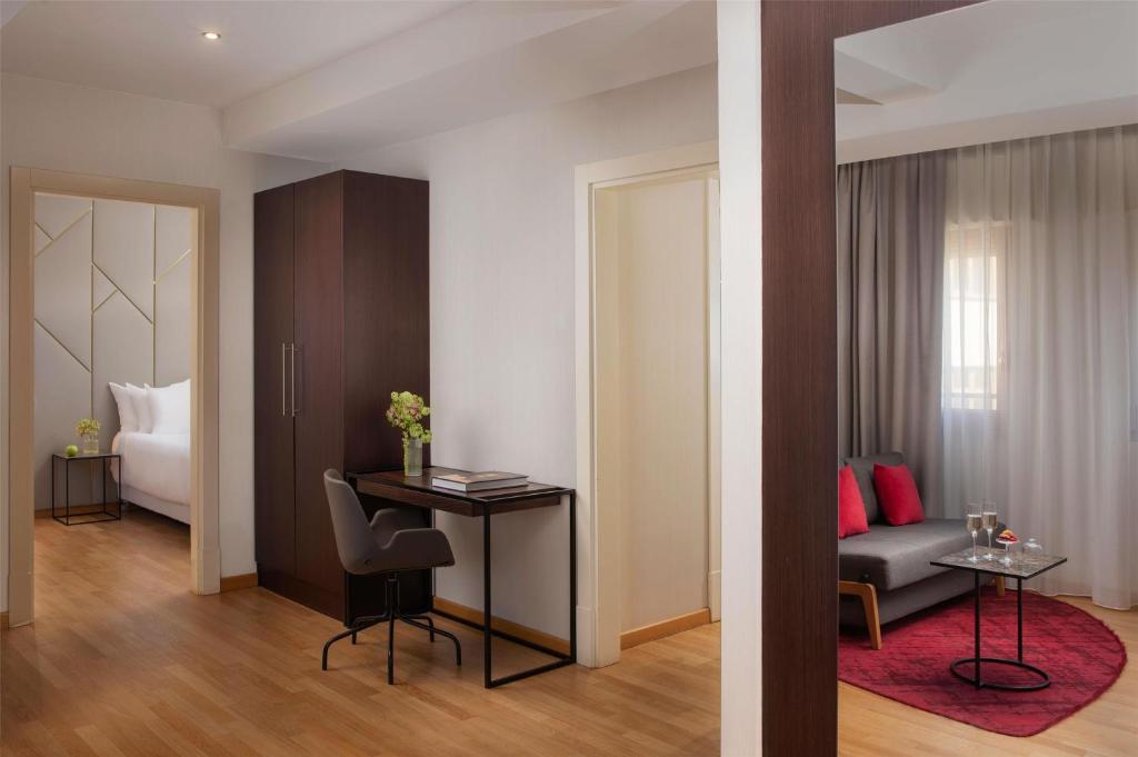 NH Collection Roma Giustiniano - Resim 16