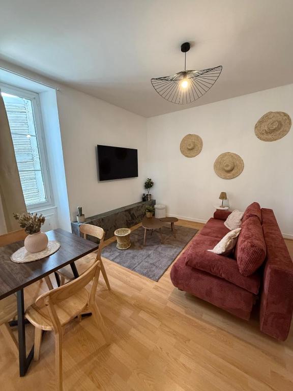 TV/trung tâm giải trí tại T2 Tour des Anglais, CHU, place Rochefoucauld