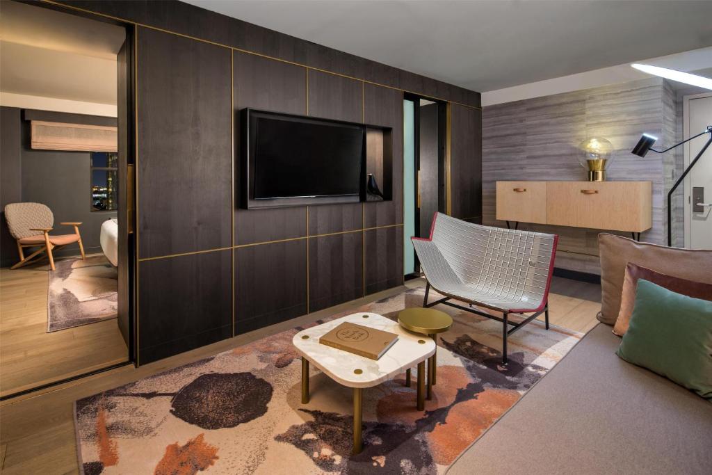 The Time New York, part of JdV by Hyatt - 