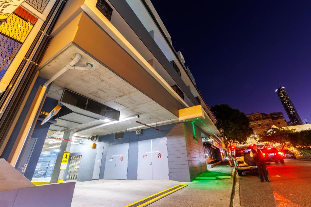 Atrio Apartments - Resim 17