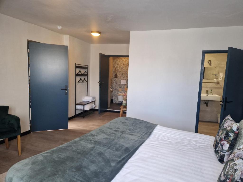 Bed and Breakfast De Heren van Valkenburg - Resim 9