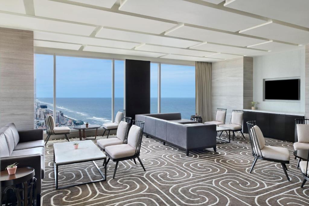 Sheraton Colombo Hotel - 10
