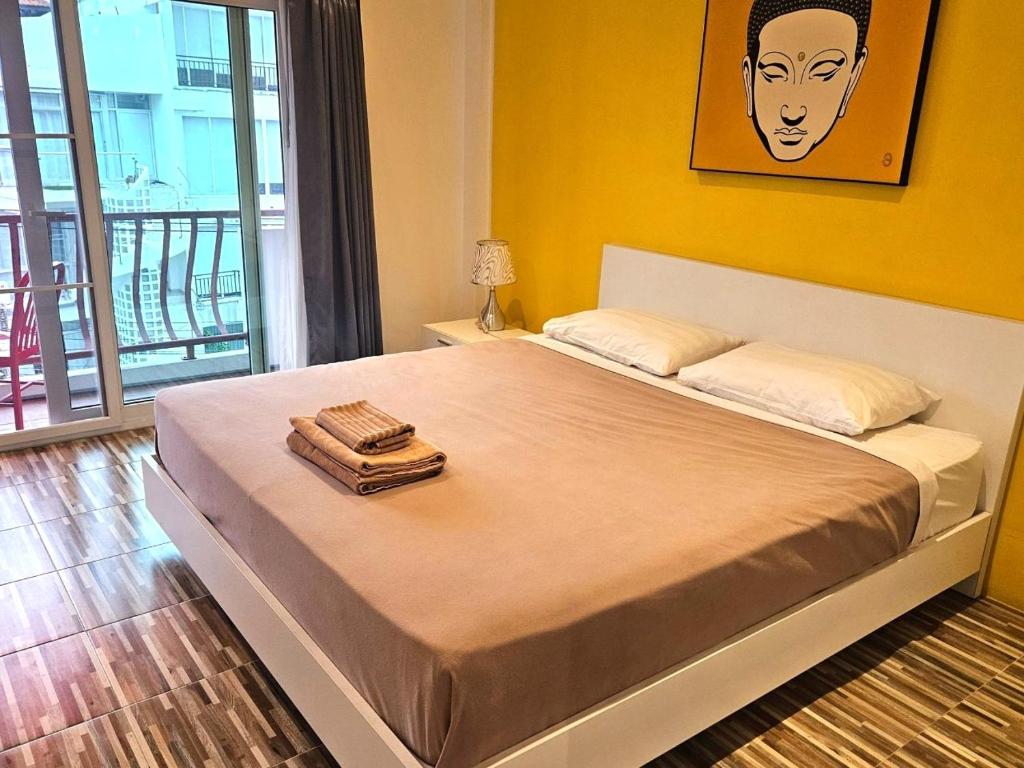 Al Fiore Guesthouse Pattaya - Resim 11