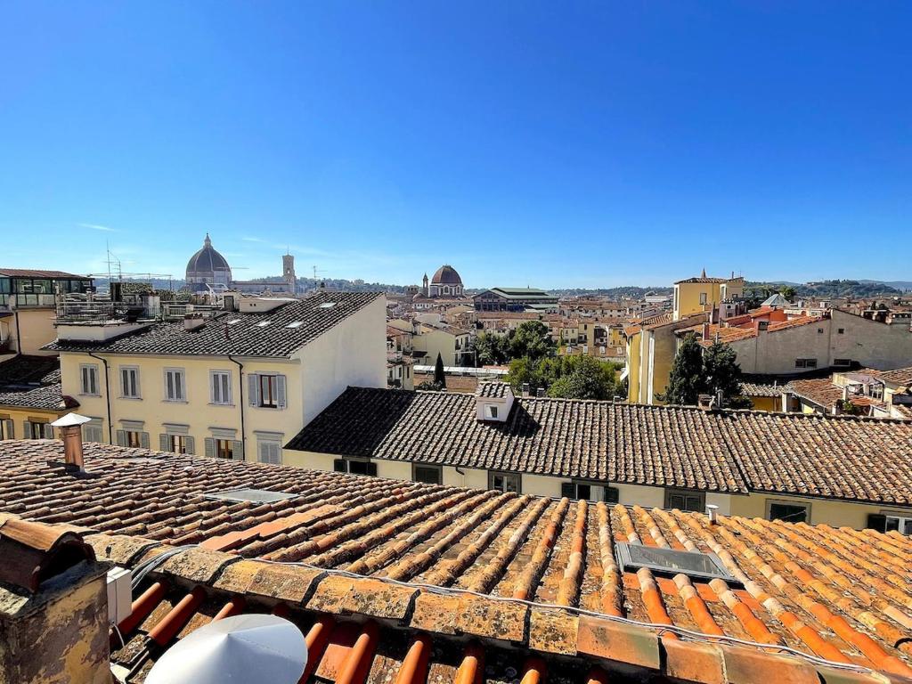 Luxury View Terrace Apartment