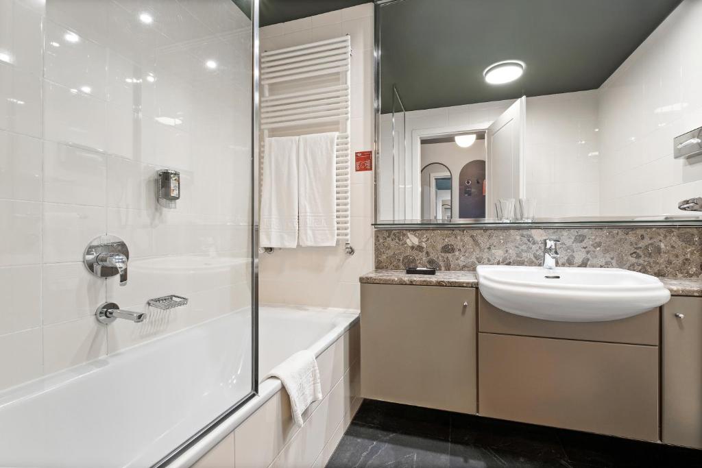 Adina Apartment Hotel Budapest - Resim 3