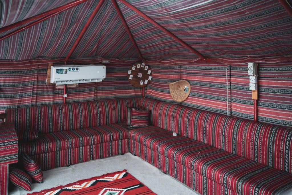 Gallery image of مزرعه غرفتين وخيمه تراثيه ومرافق العاب متنوعه in Adh Dhayd