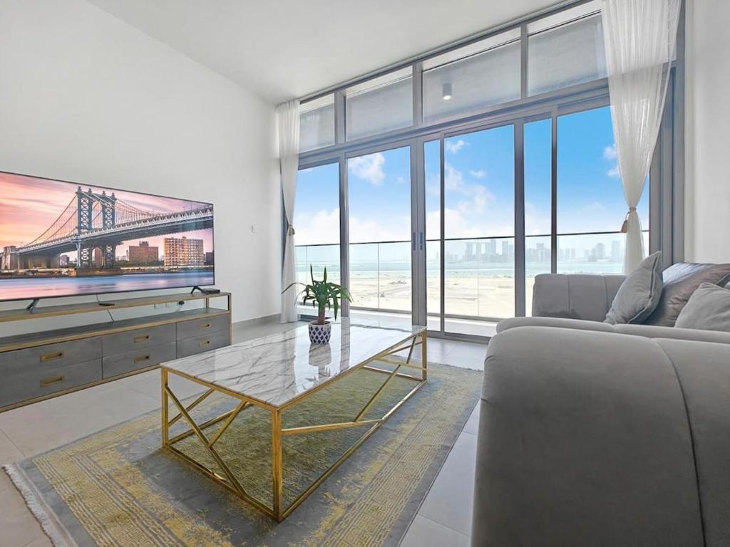 Gallery image of Luxury apartment for 6 ppl with pool and gym in Abu Dhabi