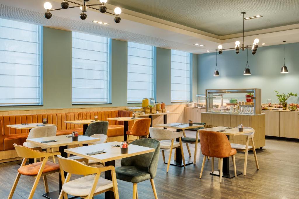 Radisson Hotel Brussels Centre Midi - Resim 4