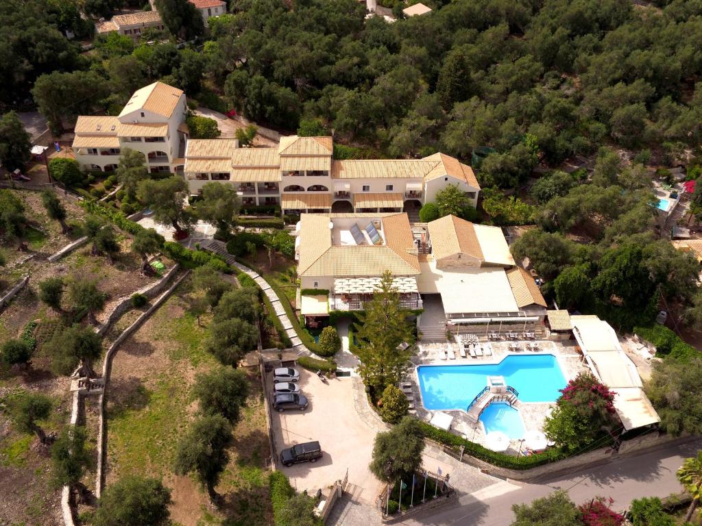Paxos Club Resort & SPA - 8