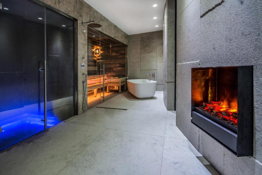 Koupelna v ubytování Prezident Luxury Spa & Wellness Hotel