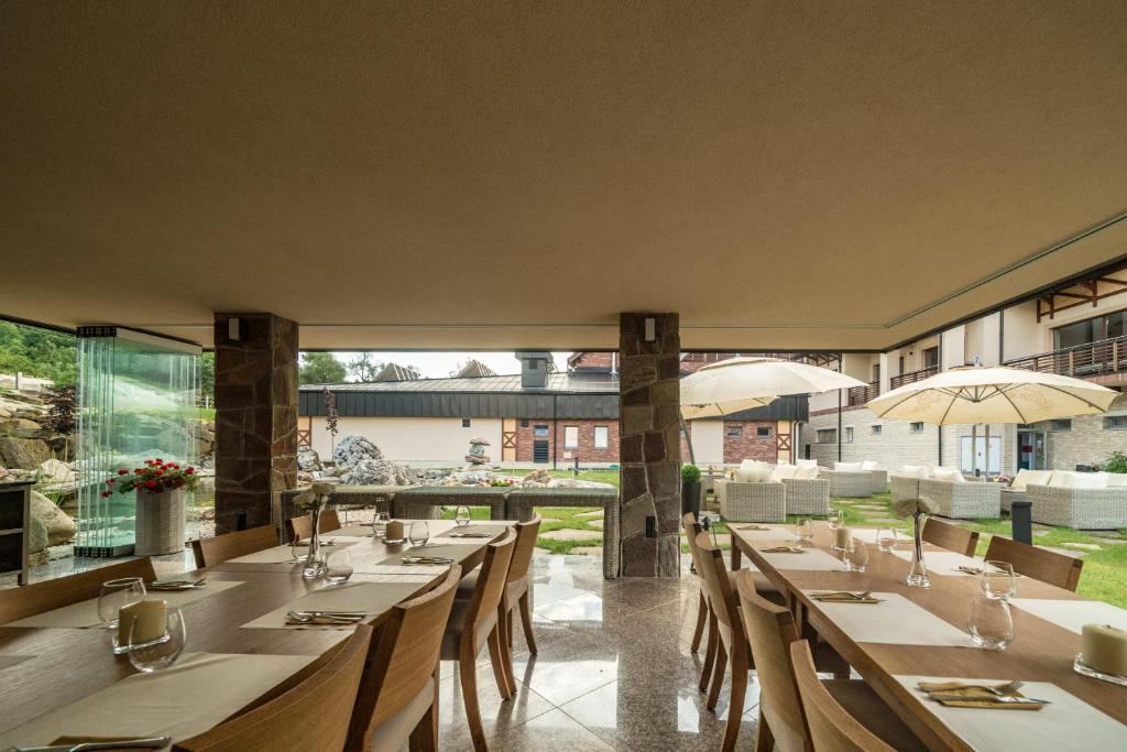 Restaurace v ubytování Village Resort Hanuliak