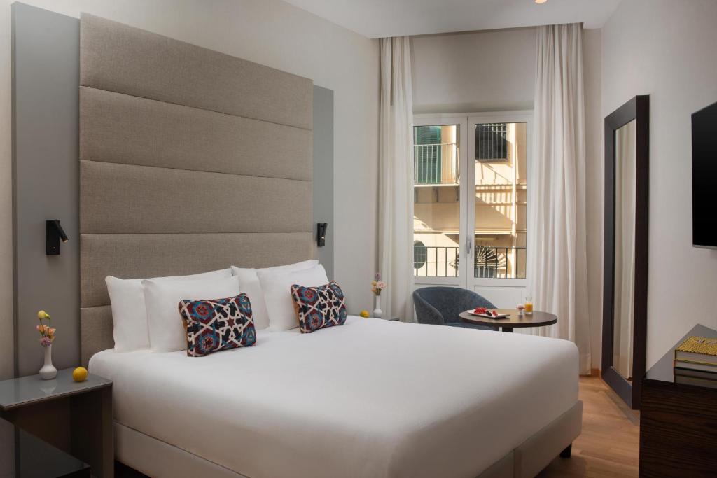 
Superior Room with Balcony
