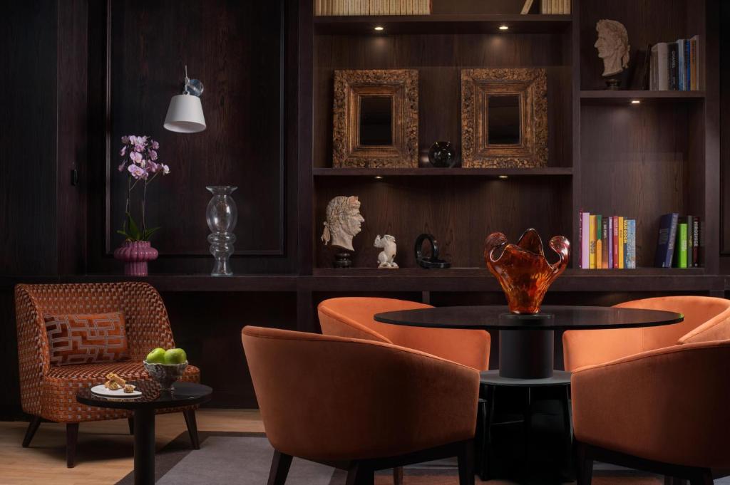 NH Collection Palermo Palazzo Sitano - Resim 42