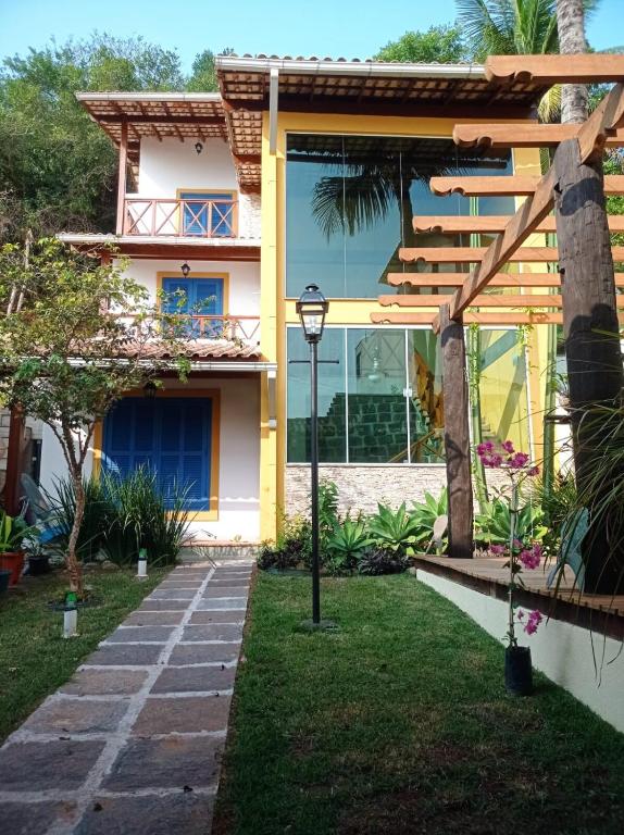 House in Ubu facing the sea!