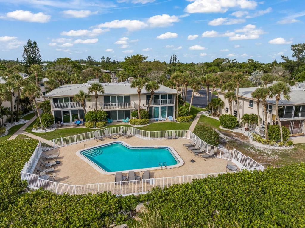 Hồ bơi trong/gần The Perfect Condo