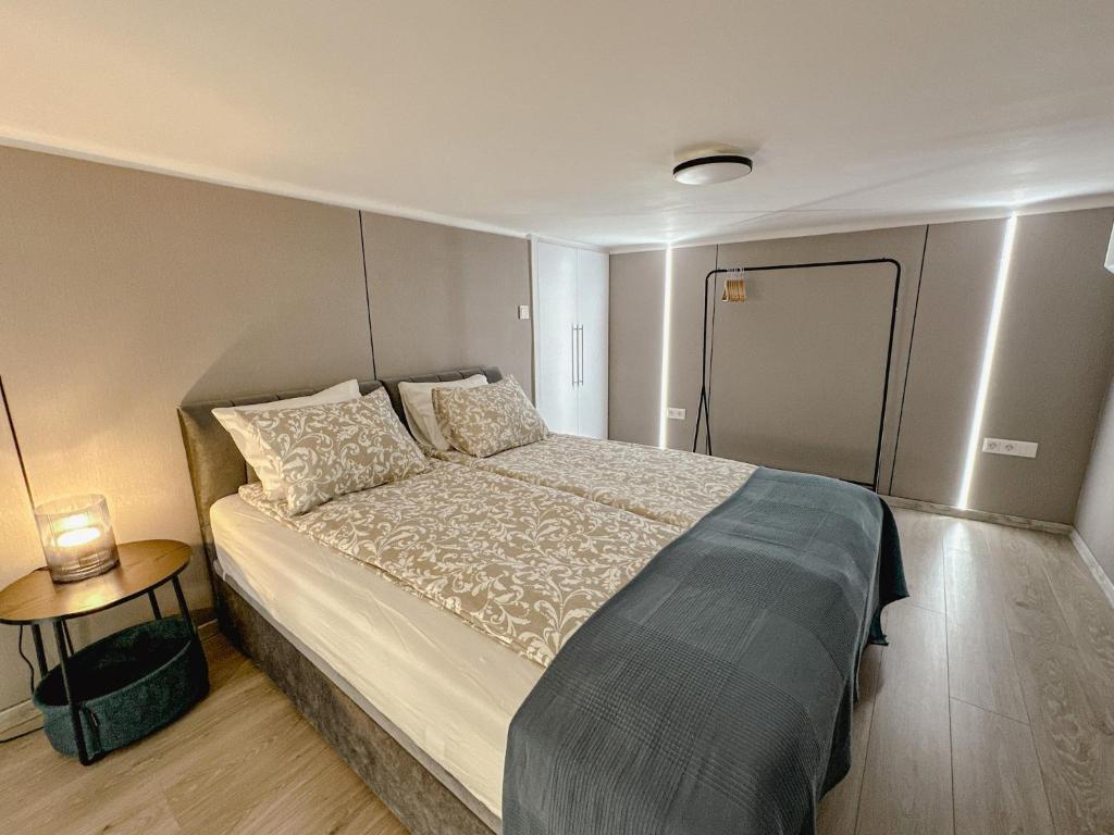 Boulevard Five Apartments near Andrássy Avenue - Resim 6