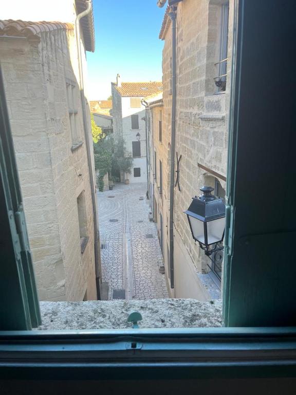 Une chambre à louer dans une maison au centre ville Uzes